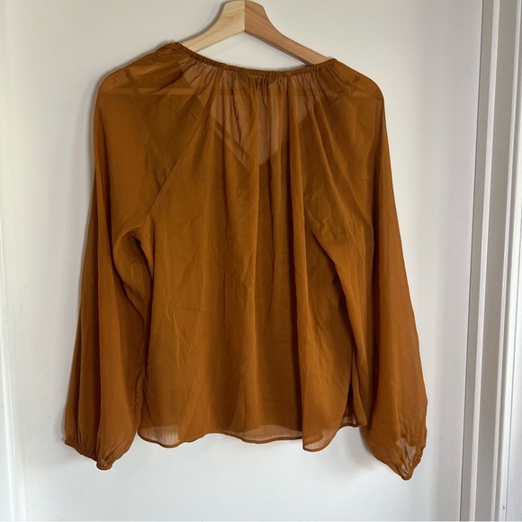 Simply Vera Burnt Orange Tie Neck Balloon Sleeve Shirred Blouse, Size Medium - Picture 9 of 9